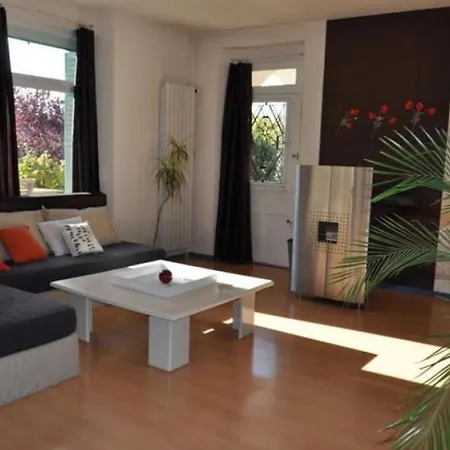 Apartment Suites De Charme L'Arbanne - Bien-Etre Bio En Champagne Reuil-sur-Marne