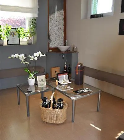 Suites De Charme L'Arbanne - Bien-Etre Bio En Champagne * Reuil-sur-Marne